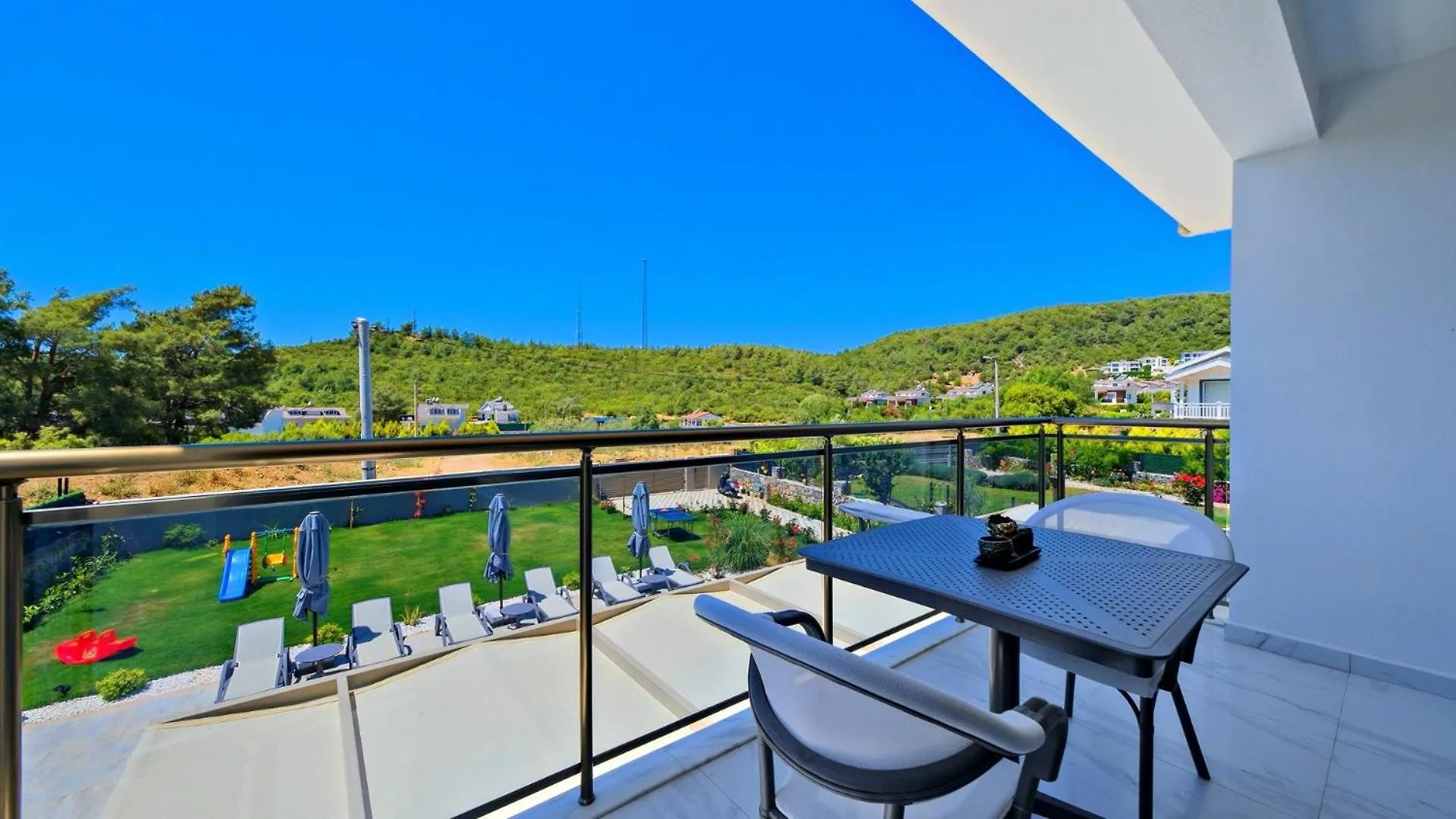 Oludeniz 4 Bedroom Villa 9441 Fethiye