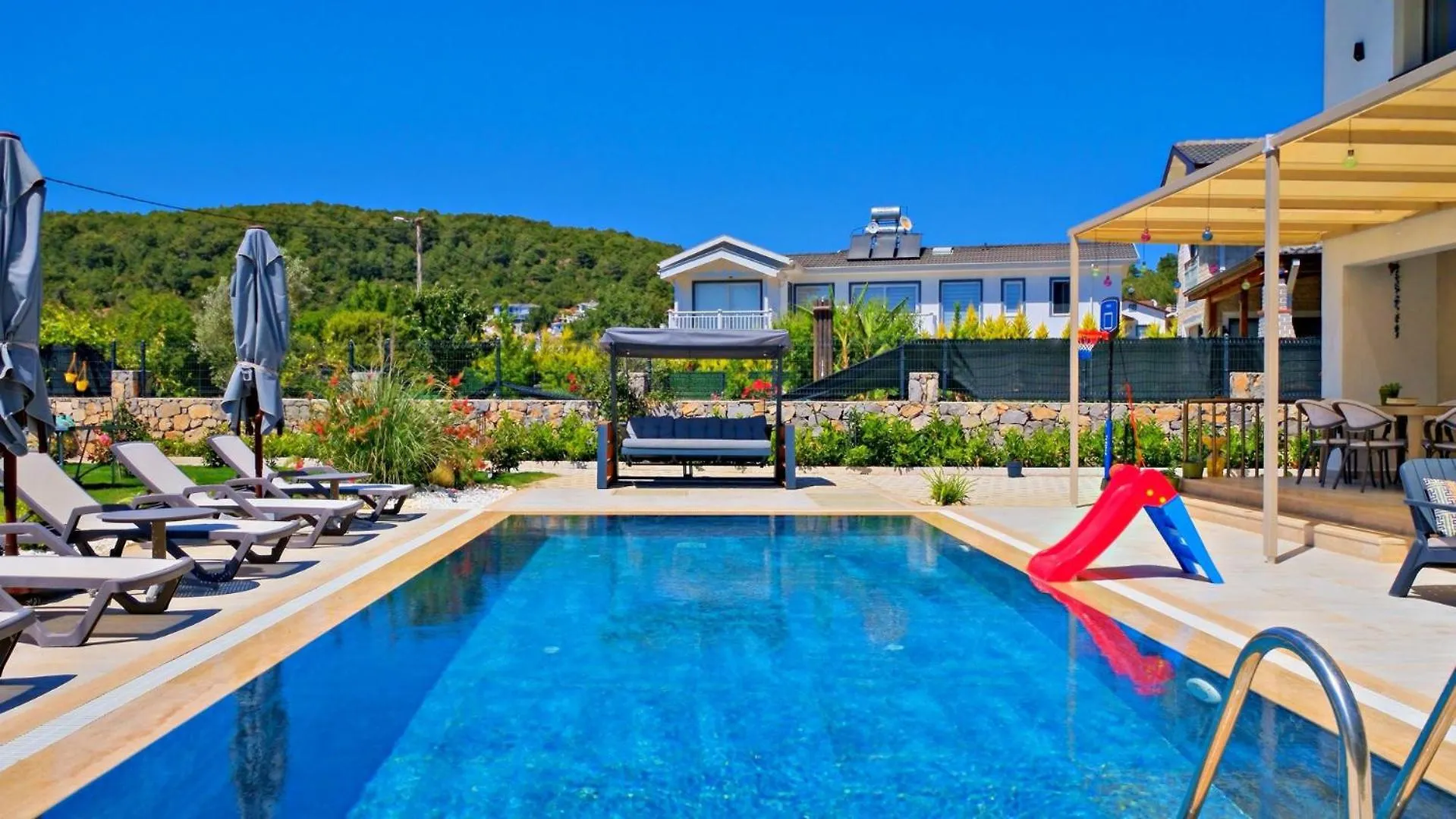Oludeniz 4 Bedroom Villa 9441 Fethiye