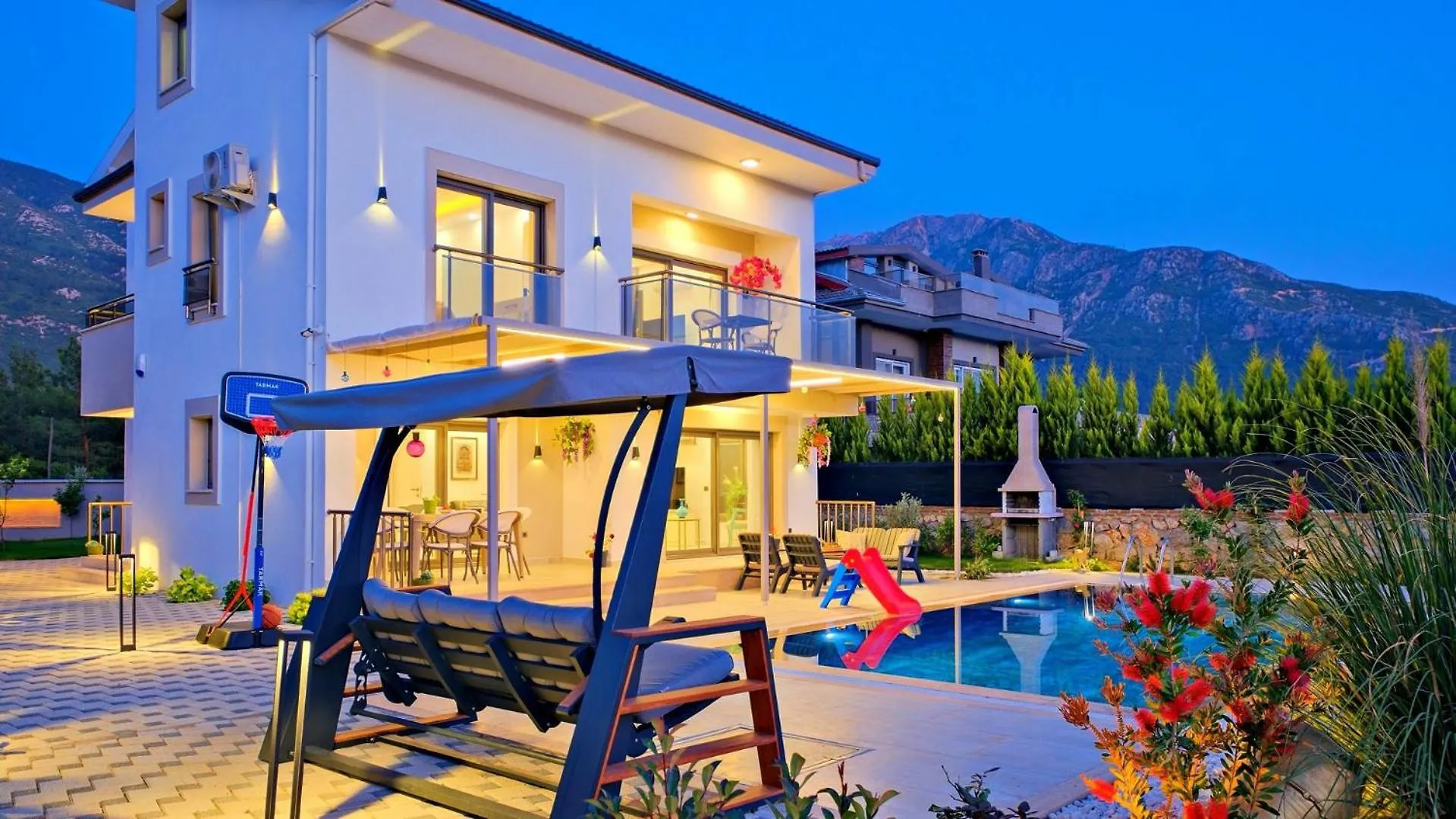 Oludeniz 4 Bedroom Villa 9441 Fethiye Turkey